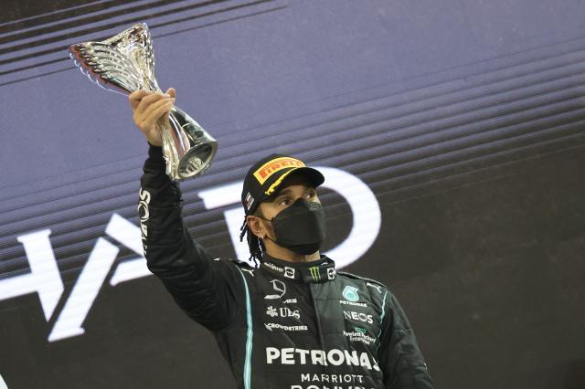 开云体育-梅奔新车已完成首次点火 但汉密尔顿还会回来吗？