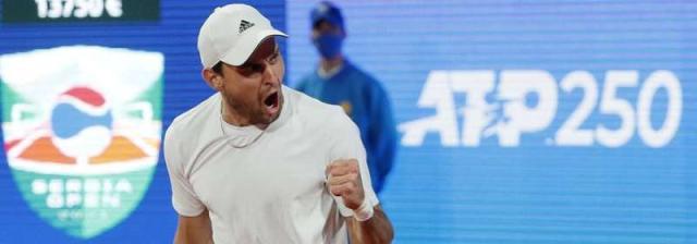 网页版登录入口-张奔斗：卡拉采夫依然如此残暴，卡拉继续OK！